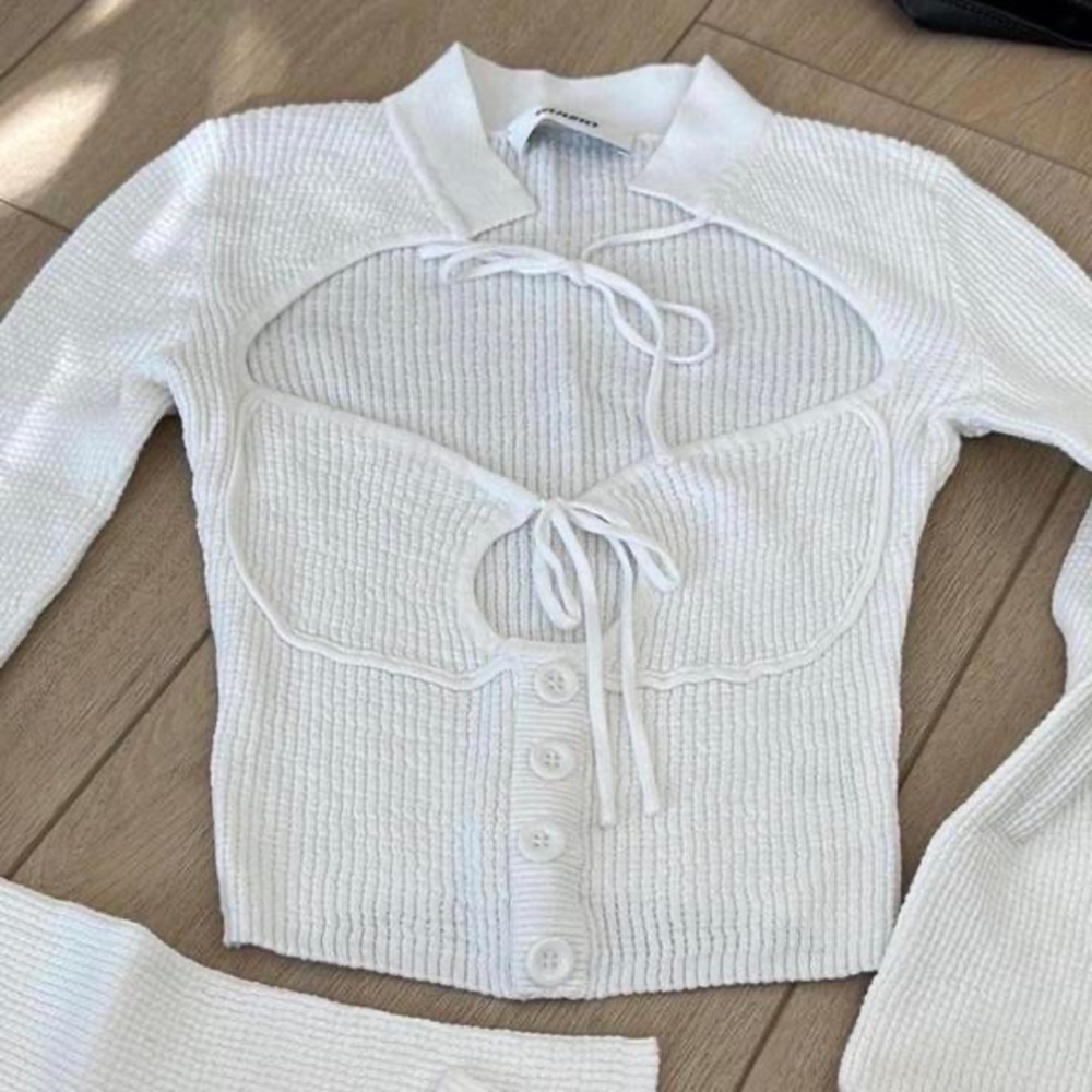 Guzio White Knit Cutout Top